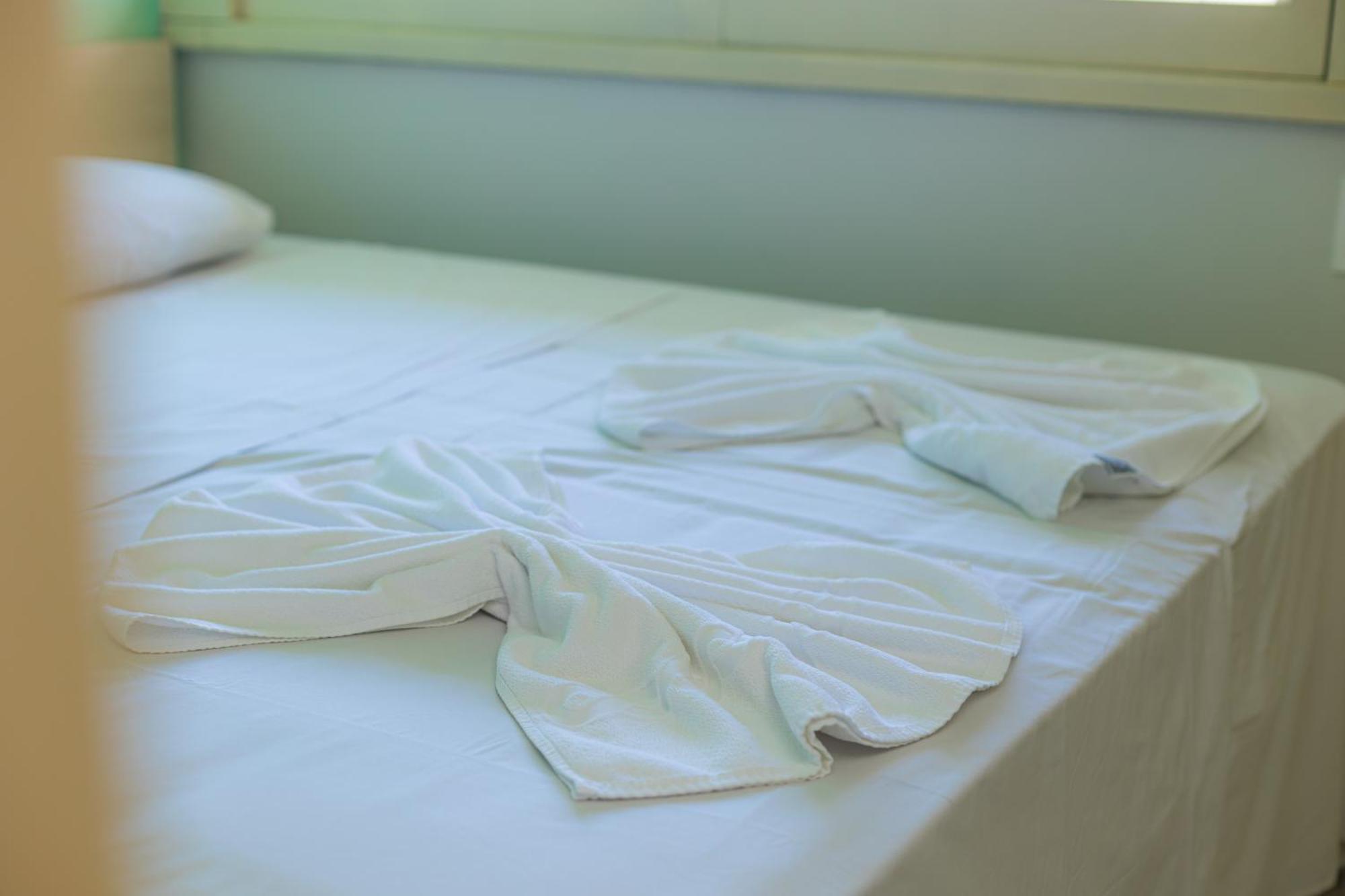 Rota Do Sol Apart Hotel Guaratuba Phòng bức ảnh